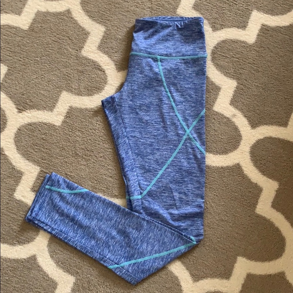 Women’s workout leggings